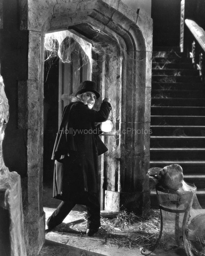 Lon Chaney 1927 LAM2 .jpg